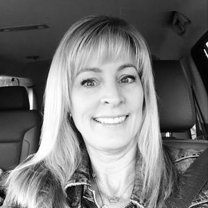 Meet your Posher, Leah